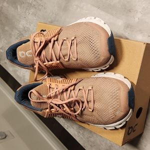 On Cloud Swift (Sz 8)